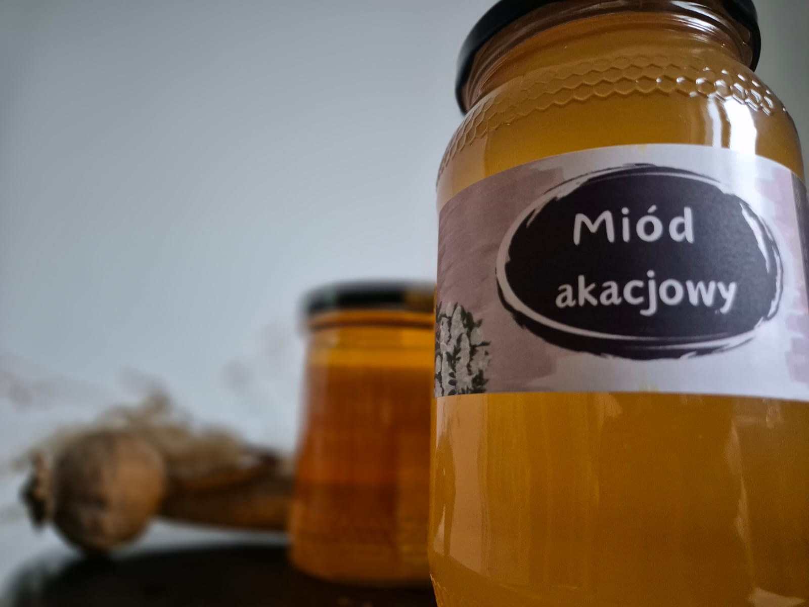 Miód akacjowy - obrazek 3